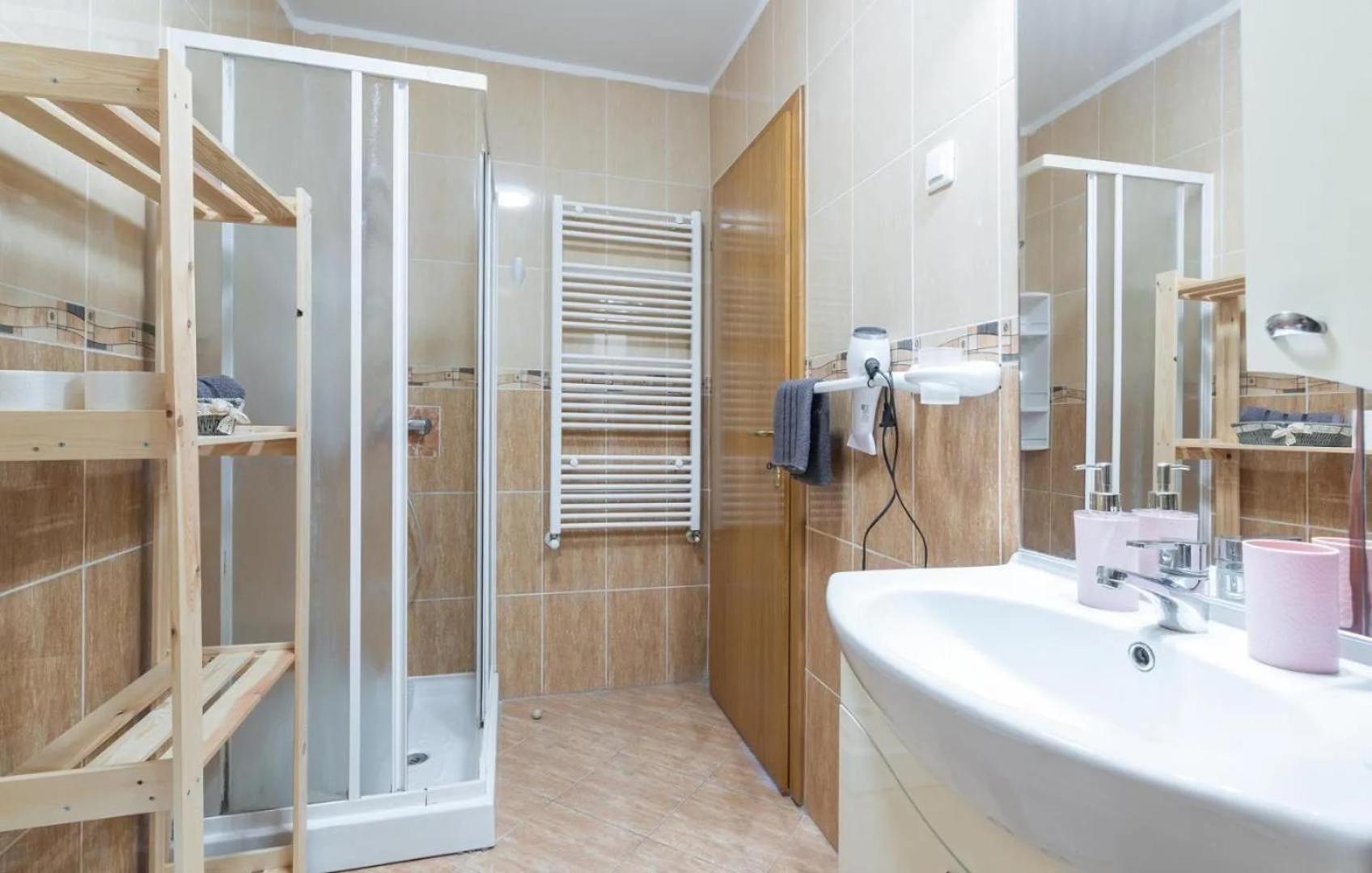 Apartment Near The Center/Beach Pula Bagian luar foto